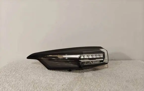 Peugeot 308 Rear/tail lights 9836299480 01501901AQ 0X316270