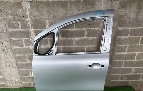 Mercedes-Benz Citan II W420 Front door