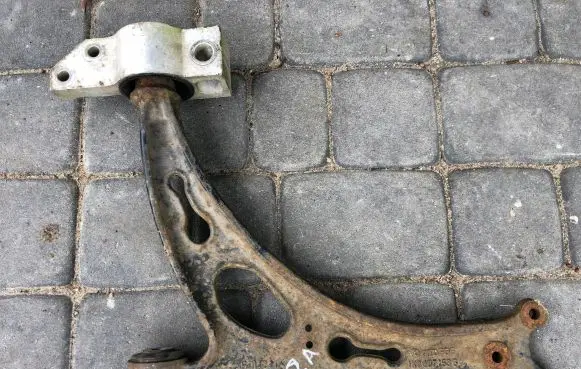 Volkswagen PASSAT B6 Front lower control arm/wishbone 3C0153D