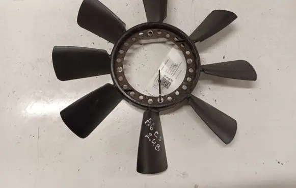 Audi A6 S6 C5 4B Fan impeller 078121301E