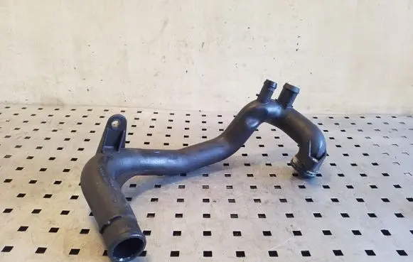Mercedes-Benz A W169 Engine coolant pipe/hose A6402001352