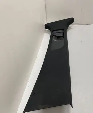 Mercedes-Benz GLC X253 C253 (B) pillar trim (top) A2536901425