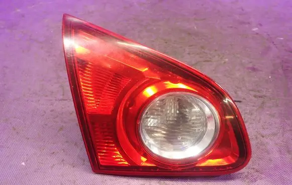 Nissan Qashqai Rear/tail lights 26555-JD800