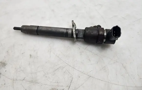 Volvo XC90 Fuel injector 0445110251