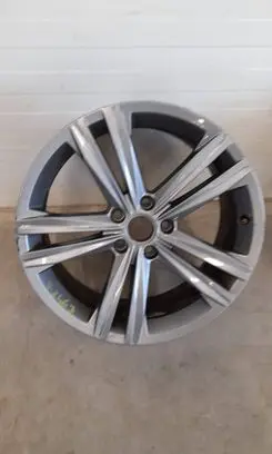 Volkswagen Arteon R18 alloy rim 3G8601025
