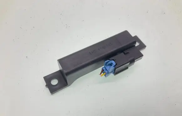 Nissan Leaf II (ZE1) Airbag deployment crash/impact sensor 6181105