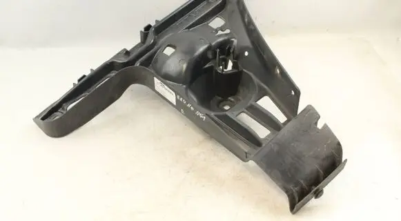 BMW 6 E63 E64 Bumper support mounting bracket corner 7898294 51127898294