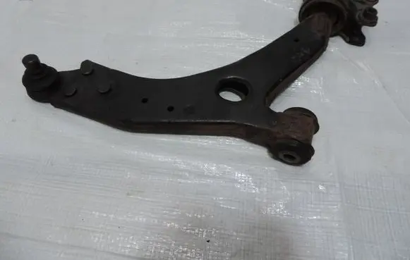 Ford Kuga I Front control arm