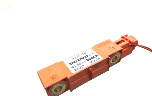 Volvo XC90 Airbag deployment crash/impact sensor 8651754 006317 300904