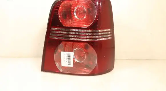 Volkswagen Touran I Rear/tail lights 1T0945258