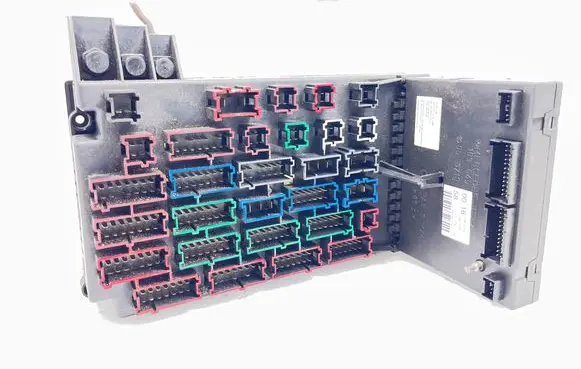 Mercedes-Benz ML W163 Fuse module 1635450016