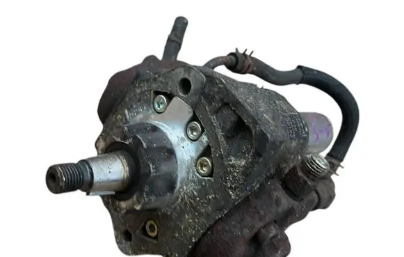 Toyota Avensis T250 Fuel injection high pressure pump 221000G010 05421 HU29400006
