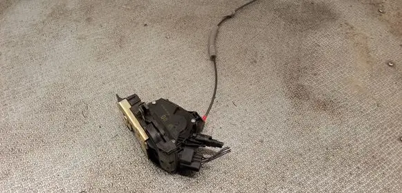Jaguar X-Type Front door lock 