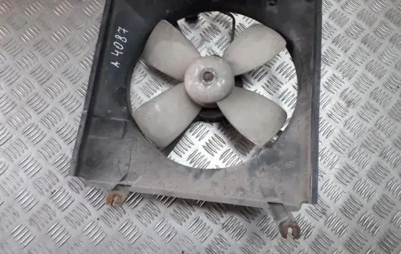 Mazda 121 Radiator cooling fan shroud 0227508851 022750-8851