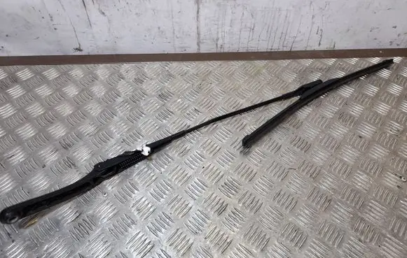 Audi A4 S4 B8 8K Front wiper blade arm 8K1955408