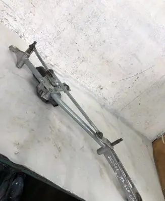Mercedes-Benz GLA H247 Front wiper linkage and motor A2478201503