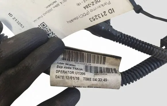 Volvo V40 Parking sensor (PDC) wiring loom 31427116