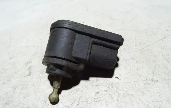 Headlight level adjustment motor