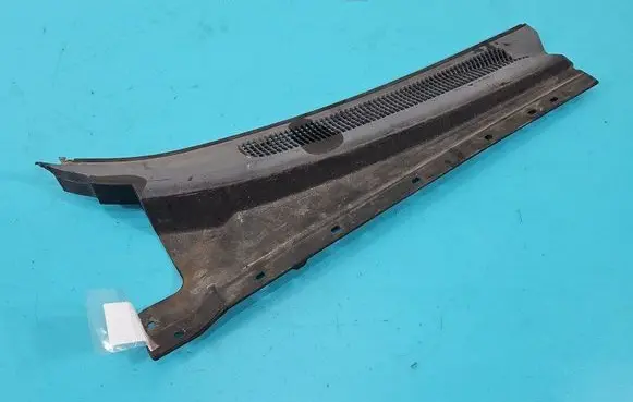 Wiper trim