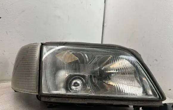 Audi A6 S6 C4 4A Headlight/headlamp 14050602