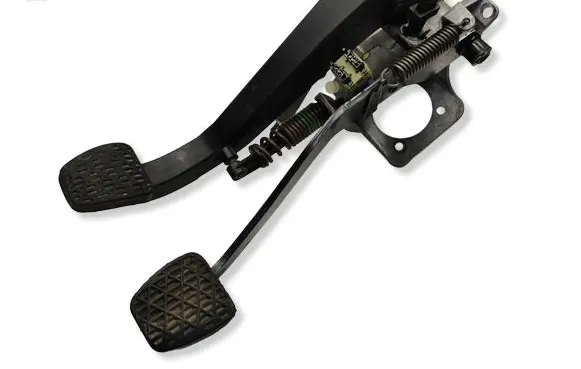 Mercedes-Benz ML W163 Clutch pedal A1632901301 1632901301
