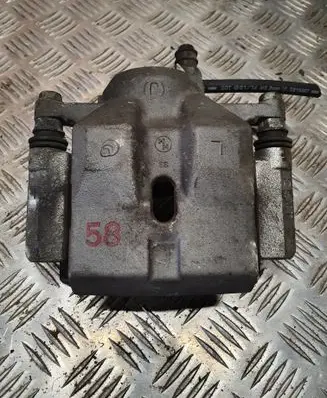 Toyota Prius (XW30) Front brake caliper