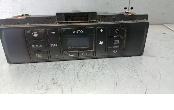Audi A4 S4 B5 8D Air conditioning/heating control unit 8D0820043M