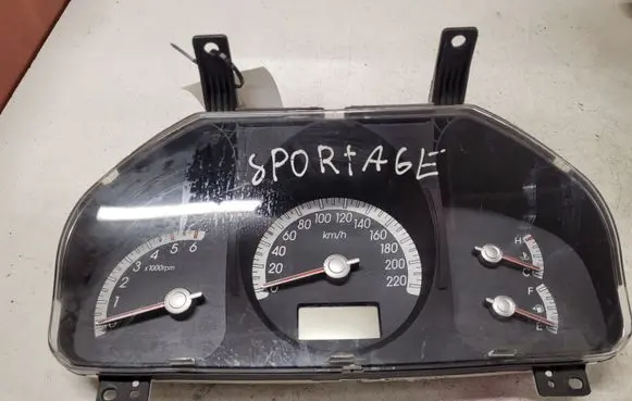 KIA Sportage Speedometer (instrument cluster) 940030Z130