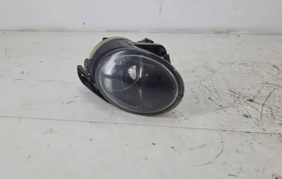 Volkswagen PASSAT B6 Front fog light 27129300L1