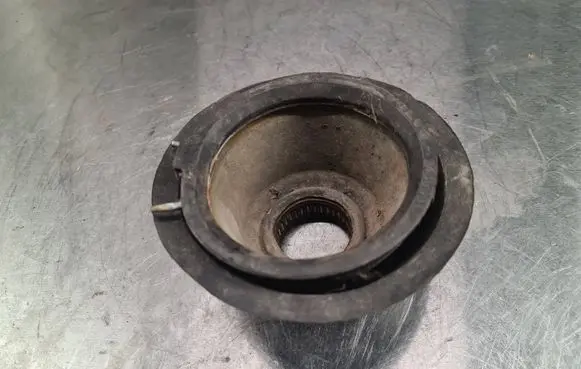 Volvo S80 Steering tie rod boot 9485391