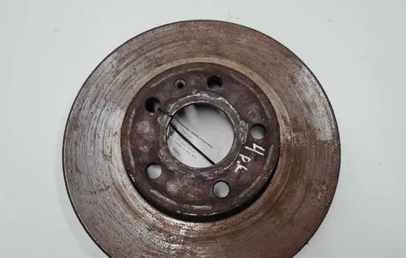 Volkswagen Golf VI Front brake disc