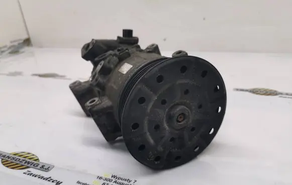 Toyota RAV 4 (XA30) Air conditioning (A/C) compressor (pump) 5SE12C 4472601257 12J02432