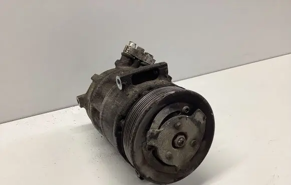 Opel Insignia A Air conditioning (A/C) compressor (pump) P13232307