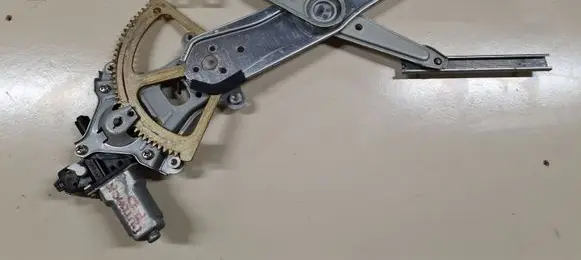 Subaru Outback Front door window regulator with motor 308090