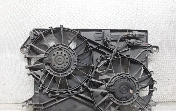 Chrysler 300 - 300C Electric radiator cooling fan 24041556