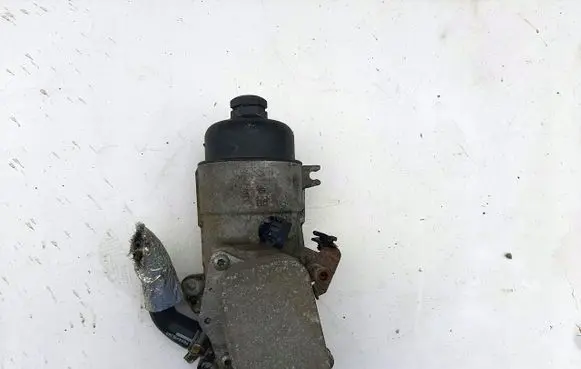 Engine oil radiator