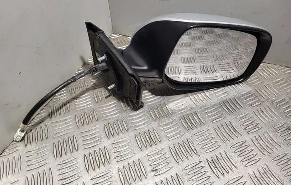 Toyota Yaris Front door electric wing mirror 879100D260 2701200 2705200