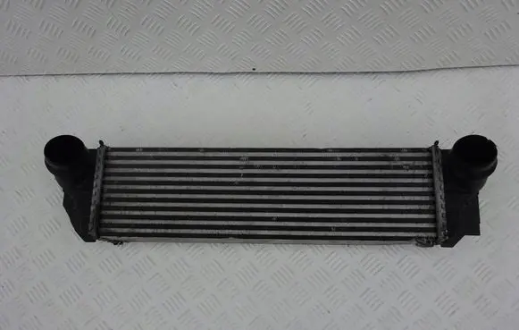 BMW 5 F10 F11 Intercooler radiator 7805629