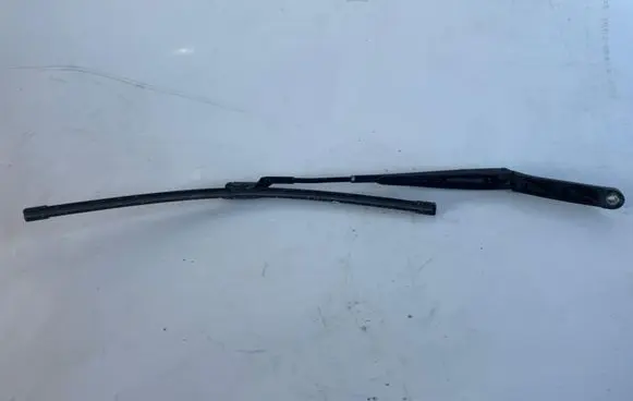Volkswagen Scirocco Front wiper blade arm 1K8955409