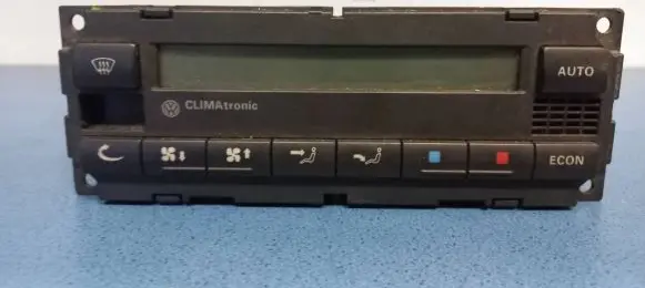 Volkswagen PASSAT B5.5 Climate control unit 0005GP