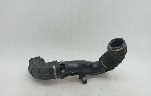 Bentley Flying Spur Turbo air intake inlet pipe/hose 3SA128531D