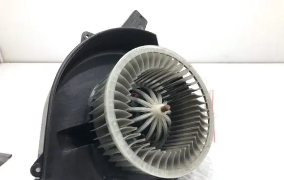 Audi A2 Heater fan/blower 8EW009157