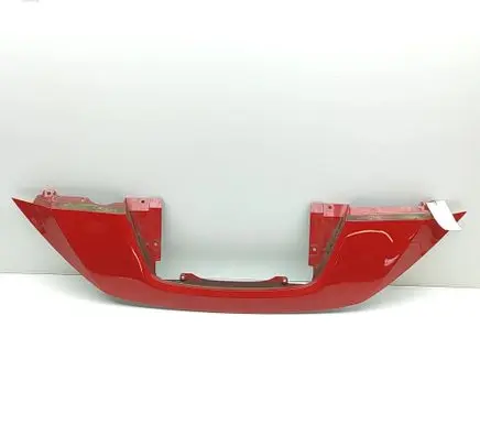Nissan Leaf II (ZE1) Tailgate trim 623205SH0A