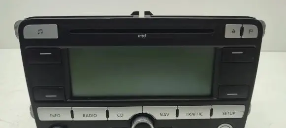 Skoda Octavia Mk2 (1Z) Navigation unit CD/DVD player 