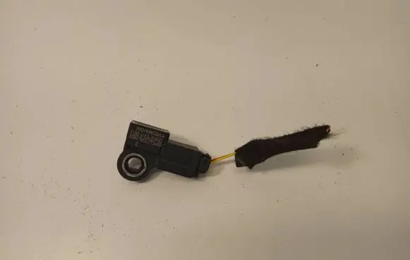 Peugeot 308 Airbag deployment crash/impact sensor 9800395680 640635800 200498BC002LK