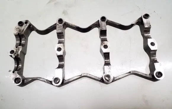 Toyota Corolla E120 E130 Camshaft holder 