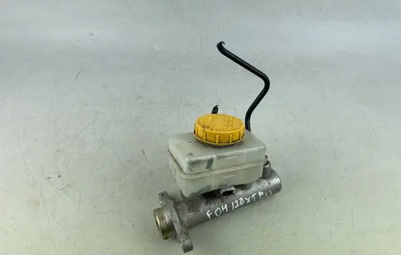 Subaru Forester SG Master brake cylinder