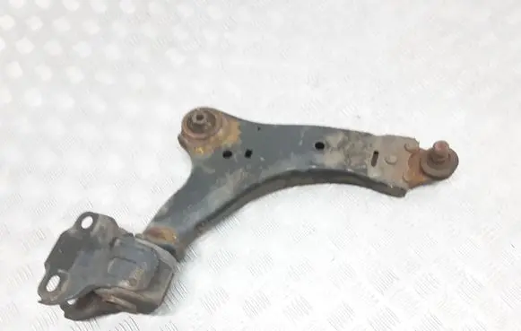 Volvo XC60 Front lower control arm/wishbone