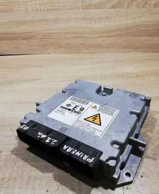 Nissan X-Trail T30 Engine control unit/module ECU 23710AW42A 5800315E9