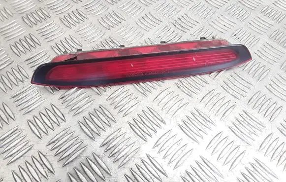 Toyota Corolla Verso E121 Third/center stoplight P1844